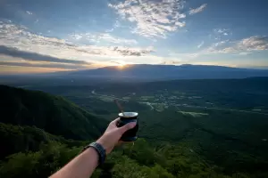 Martes con mxima de 26 y cielo mayormente despejado