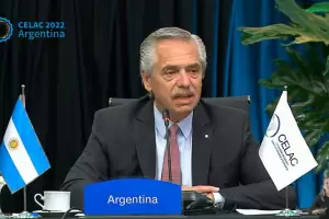 Alberto Fernndez encabeza la cumbre de la CELAC: La democracia est definitivamente en riesgo