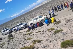Reclamo en la Escuela n 89 de Corral Blanco: levantaron el corte de ruta