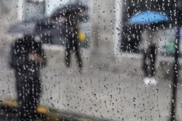 �Jueves con lluvias y tormentas?: as� va a estar en Catamarca