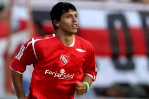 El Kun Agero cont que le gustara terminar su carrera en Independiente: "Si estoy bien fsicamente jugara"