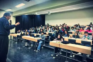 Las jubilaciones de los docentes universitarios aumentan el 21,57% en marzo