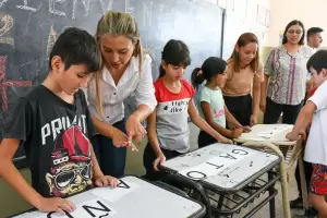Lanzaron el programa "Aprend Ms" en la escuela "Luis Leopoldo Franco"