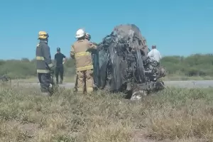 Un hombre perdi la vida en un choque frontal entre una camioneta y un camin en la Ruta Nacional N157