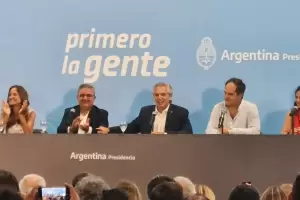 Alberto Fernndez inaugur la primera Casa Activa en Catamarca