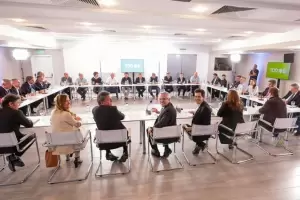 Alberto Fernndez organiza una segunda mesa nacional y convocar al resto de los partidos del FdT