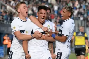 Gimnasia de La Plata le gan a Instituto y sum su primer triunfo en el campeonato
