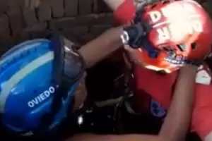 Una mujer cay en un pozo de 12 metros y se encuentra internada