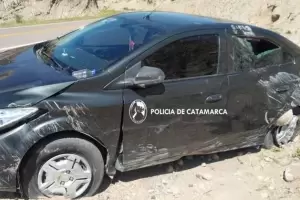 Un auto se sali de la calzada y choc contra una montaa en Beln