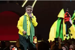 Fito Pez fue ovacionado en Via del Mar y se llev una Gaviota de Oro