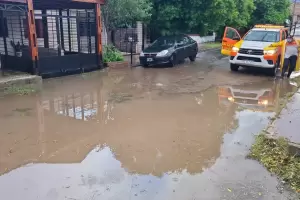 Tormenta intensa: cayern 70 milmetros solo en el oeste de la Capital y eso dej viviendas inundadas