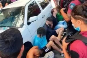 Abuso grupal en Palermo:  la vctima denuncia que uno de los detenidos le manda videos
