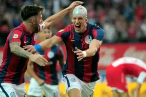 San Lorenzo le gan a Unin en el Nuevo Gasmetro y se subi a lo ms alto del campeonato