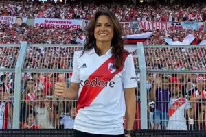Gabriela Sabatini fue homenajeada por River, pero los hinchas le terminaron pidiendo perdn