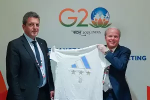 Massa celebr la aprobacin de dos crditos del Banco Mundial por US$450 millones