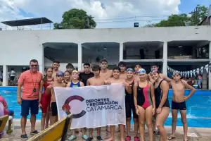 Nadadores catamarqueos obtuvieron numerosas medallas en la 1ra. fecha Regional en Tucumn