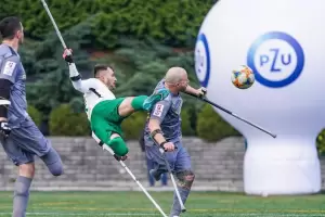Un gol con muletas fue elegido el mejor de todos en los premios The Best