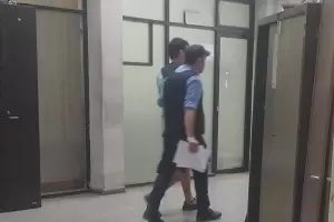 Dos violentos arrebatadores seguirn en el penal