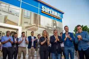 Jalil inaugur un nuevo espacio comercial de materiales para la construccin