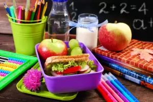 Vuelta a la escuela: Salud recomienda llevar colaciones saludables