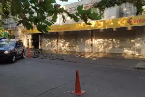 Balearon un sper de la familia de Antonela y dejaron una amenaza mafiosa contra Messi