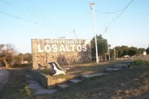 En la previa a Nochebuena, se incendi un vehculo en Los Altos