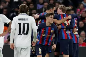 Barcelona venci 1-0 al Real Madrid en la ida de semifinales en el Bernabu
