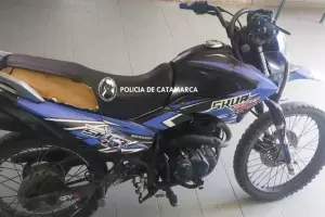 Secuestran motocicleta abandonada y recuperan otra en Valle Viejo