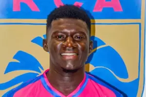 Muri el jugador marfileo Moustapha Sylla tras desplomarse en medio de un partido