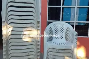 Recuperan sillas del Predio Ferial en un bar de La Carrera