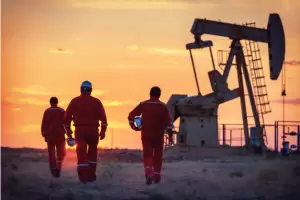Paritarias: petroleros cerraron un incremento salarial de casi el 100%