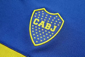 Se filtr la nueva camiseta de Boca y gener debate entre los hinchas