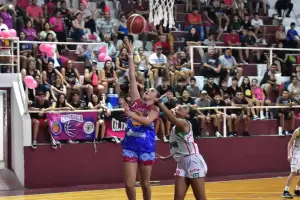 Gran triunfo catamarque�o ante La Rioja en el Torneo Argentino de B�squetbol Femenino