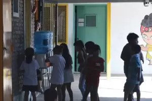 Santa Fe: Le pidieron a un nio dibujar su barrio y l retrat algo escalofriante