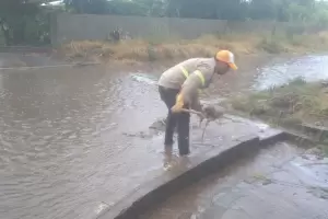 En El Alto cayeron 120 milmetros en cinco horas y hay vecinos aislados
