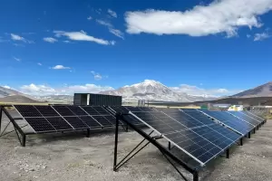 Se  puso en marcha el nuevo parque solar en Paso San Francisco