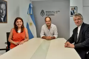 Ginocchio y Andrada se reunieron con el Ministro de Desarrollo Territorial y Hbitat