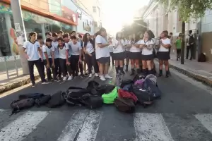 Gremios docentes salieron a bancar el reclamo de los estudiantes
