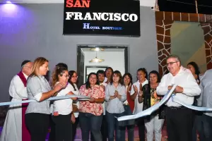 Inauguraron una nueva plaza hotelera en Fiambal
