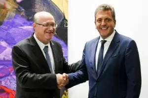 Massa cerr un acuerdo financiero con el BID por USD$235 millones