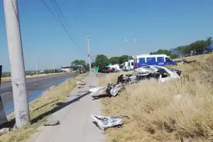 Un hombre muri el estrellarse su auto contra una columna en la zona sur de la ciudad