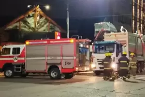 Un hombre muri aplastado en un camin compactador de basura en Bariloche
