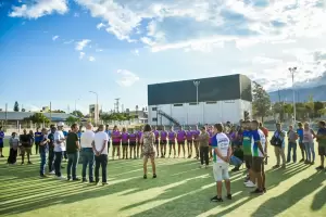 La secretaria de Deportes de la Nacin entreg elementos deportivos a clubes de varios puntos de la provincia