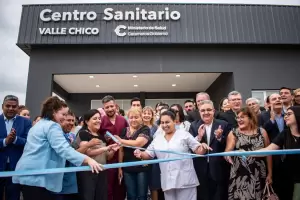 Jalil encabez la inauguracin del Hospital de Valle Chico