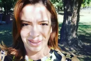 Lizy Tagliani celebr su despedida de soltera con una simulacin de boda, fiesta en la piscina e invitados famosos