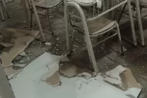 Por las aulas inundadas, la Coordinadora de Estudiantes reclam refaccin inmediata