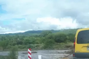 El cruce del ro Los Puestos volvi a ser habilitado luego del paso de una nueva creciente