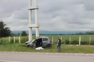 Joven pareja volva de bailar y perdi la vida, en un tremendo choque
