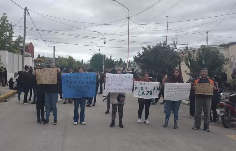 santa maria escuela toma 2