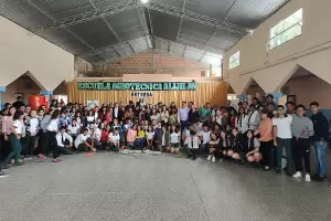 Importante inversin en maquinaria para la Escuela Agrotcnica de Alijiln